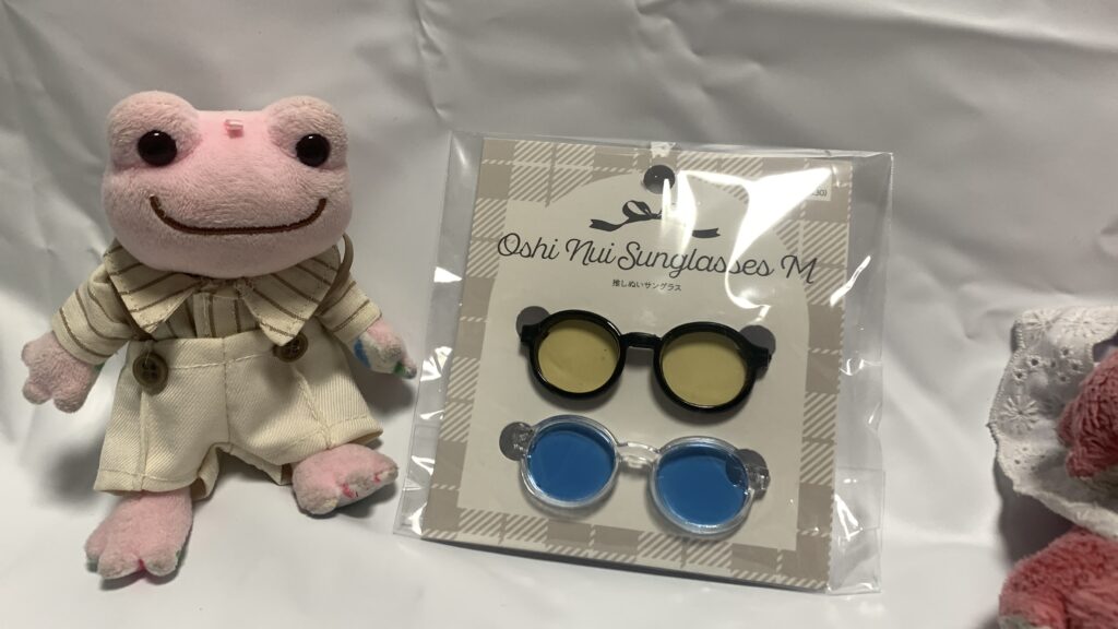 推しぬいサングラスM パッケージ 3COINS スリーコインズ ¥330 かえるのピクルス