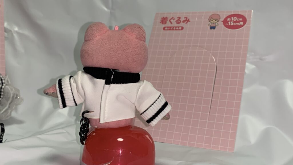 BELOVEDシャツ かえるのピクルス スカート合わせ モノトーンコーデ サンキューマート