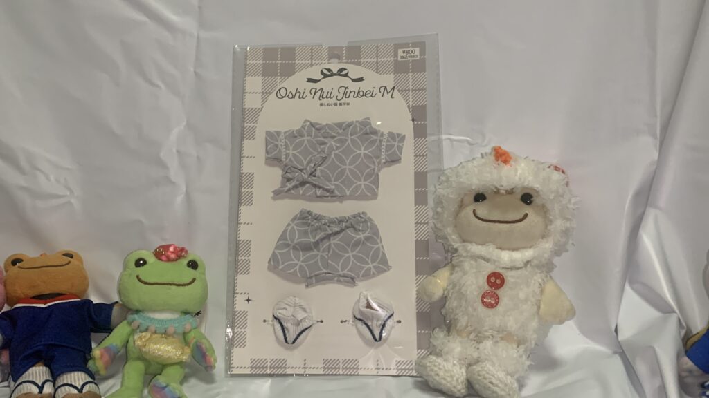3COINS 推しぬい服 甚平:M グレーの商品パッケージ