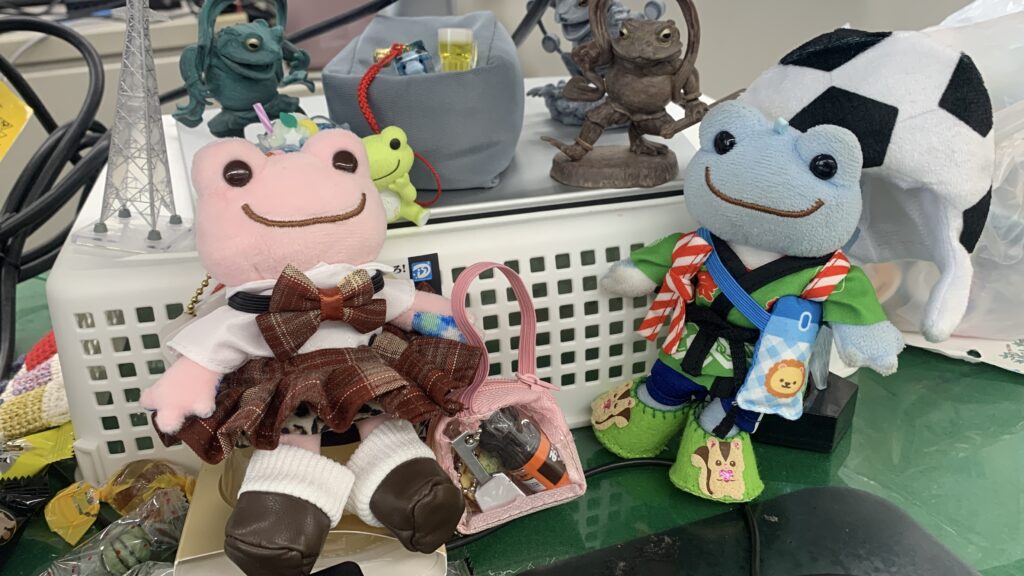 かえるのピクルスの平成ギャルコーデ・全体像1