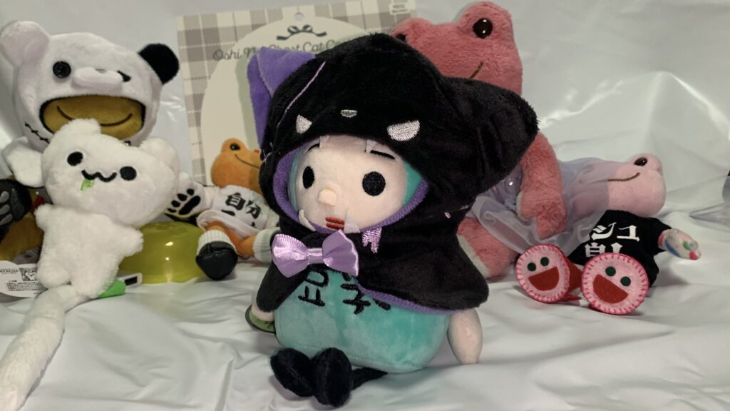 おばけねこ：Mを着た豆乳さん